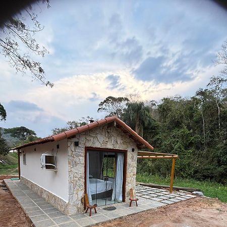 Casa Di Pedra Com Linda Vista Para Natureza - Miguel Pereira Zewnętrze zdjęcie