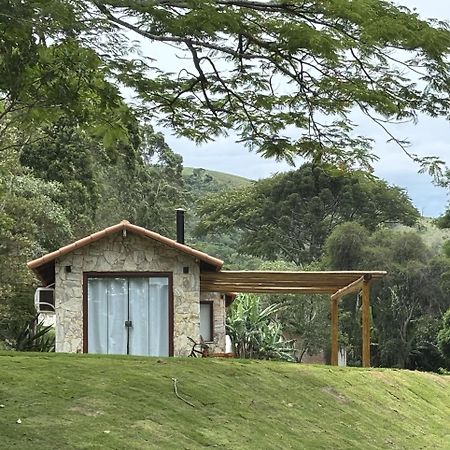 Casa Di Pedra Com Linda Vista Para Natureza - Miguel Pereira Zewnętrze zdjęcie